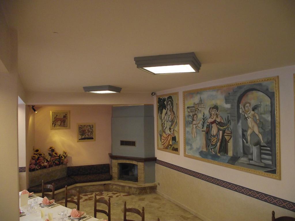 Hotel Ristorante Mosaici Piazza Armerina Eksteriør billede